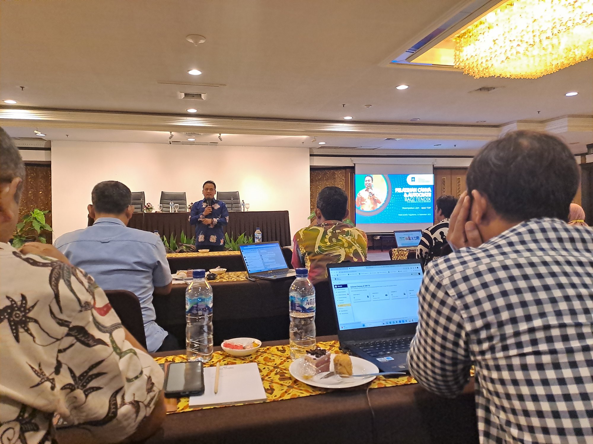 Peserta Pelatihan Canva dan Autocrate FPSB UII