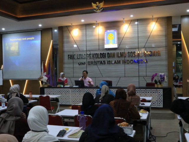 MAPSI UII Kupas Psikologi Spiritual dan Keharmonisan